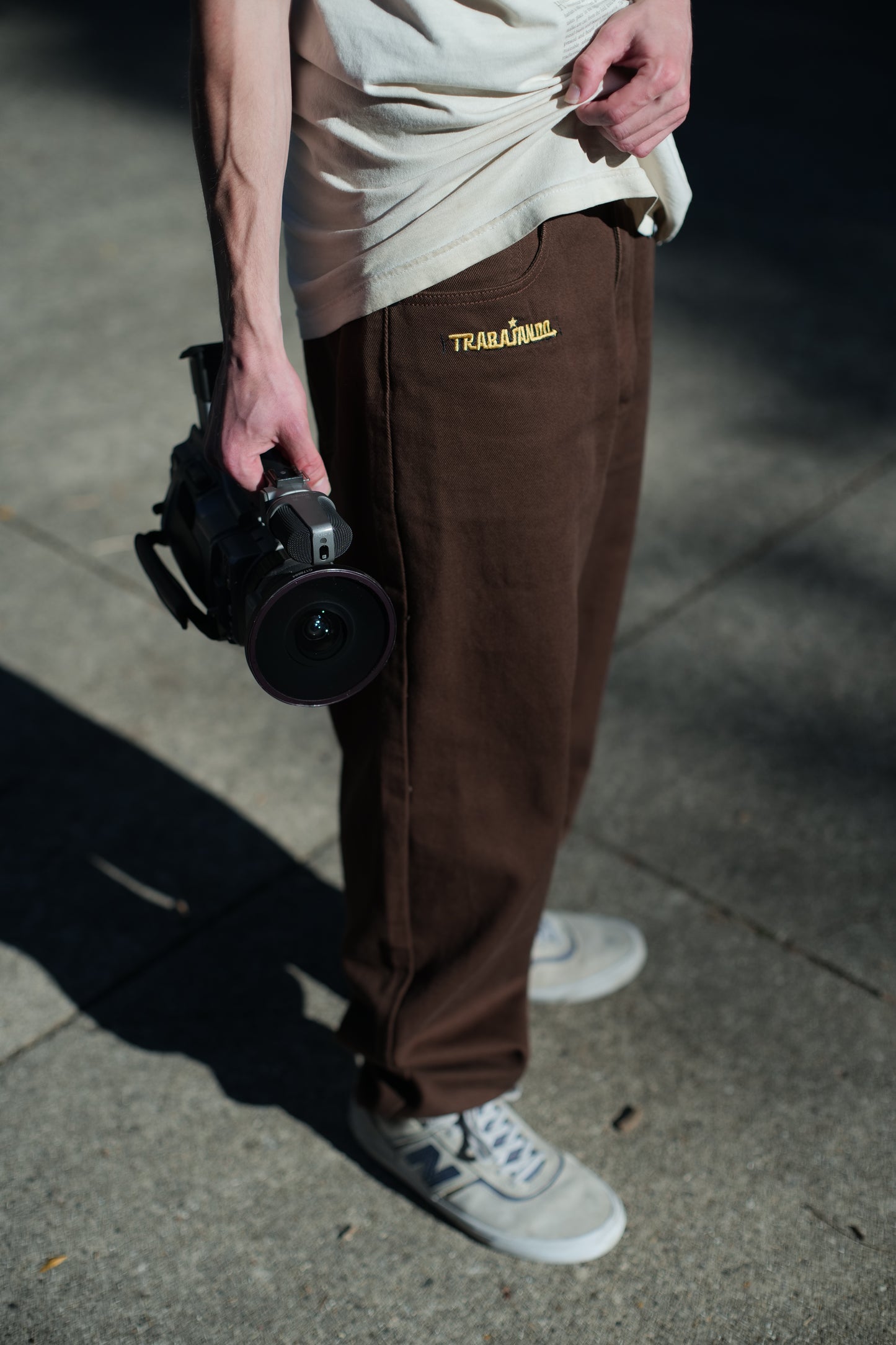 Trabajando Baggy Jeans - Chocolate Brown
