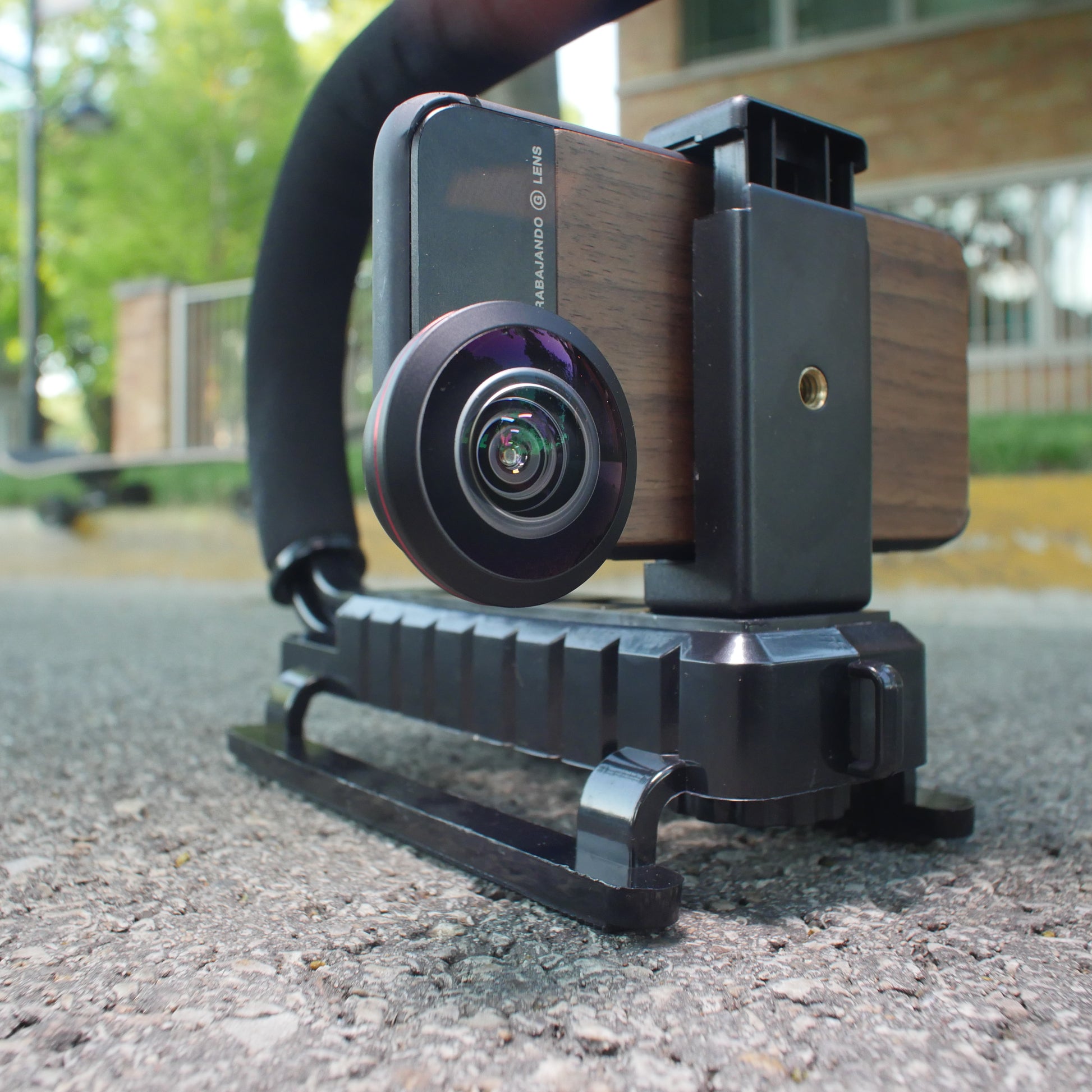 Traba Handle + Phone Holder - Trabajando Skate Apparel